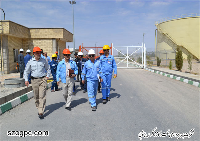 بازدید مهندس محمدی مدیر عملیات شرکت بهره برداری نفت و گاز زاگرس جنوبی از منطقه عملیاتی سروستان و سعادت آباد 1