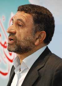 انقلاب اسلامی ایران انقلابی بود که چشم تمام مستکبران جهان را به خود خیره کرد و تحولی وسیع در سیاستهای دولتهای جهان بوجود آورد طوری که موقعیت مستکبران در منطقه به ویژه خاورمیانه به لرزه درآورد.