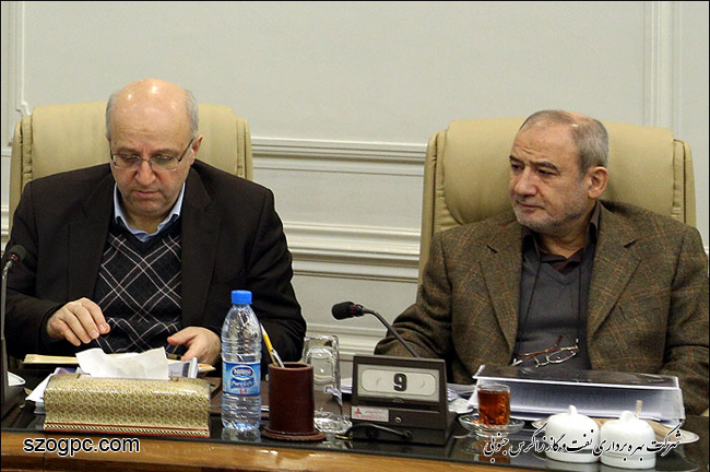از سوی معاون وزیر نفت ؛ آیین نامه های قراردادهای بالادستی نفت و دانشگاهها ابلاغ شد