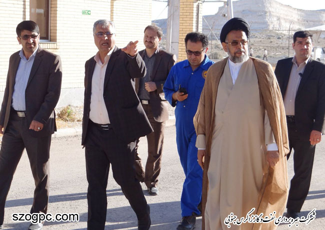 وزیر اطلاعات دولت جمهوری اسلامی ایران در اولین روز بهار سال ۱۳۹۵ از منطقه عملیاتی پارسیان شرکت بهره برداری نفت و گاز زاگرس جنوبی بازدید نمودند.