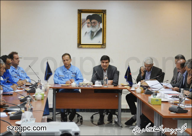 بازدید مدیر منابع انسانی از منطقه عملیاتی نار و کنگان 2
