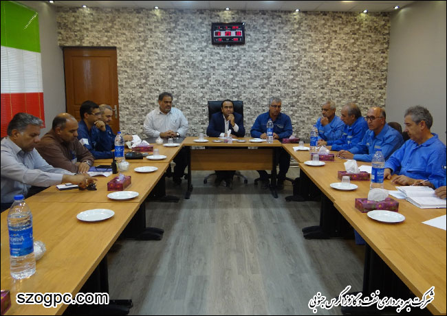 بازدید دکتر منتظری مدیرعامل شرکت بهره برداری نفت و گاز زاگرس جنوبی از منطقه عملیاتی پارسیان 2