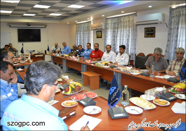 بازدید مدیر عامل شرکت بهره برداری نفت و گاز زاگرس جنوبی از منطقه عملیاتی نار و کنگان 1