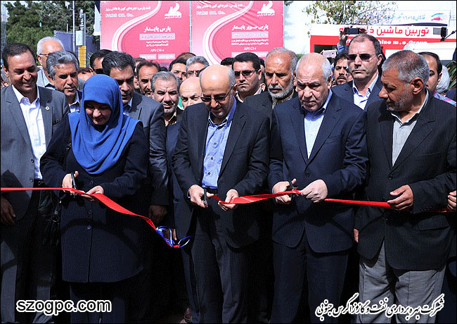 بیست و یکمین نمایشگاه بین المللی نفت، گاز، پالایش و پتروشیمی آغاز به کار کرد (گزارش تصویری)