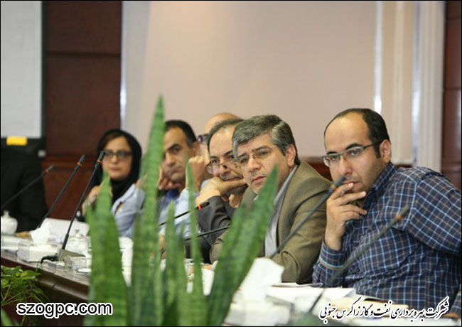 برگزاری جلسه بررسی مسائل تولید و حفاری شرکت نفت مناطق مرکزی ایران 9