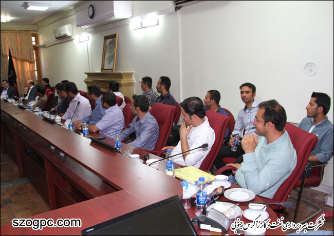 نشست کارکنان جدید الاستخدام شرکت بهره برداری نفت و گاز زاگرس جنوبی با مدیرعامل و هیئت مدیره 6