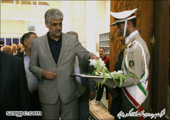 بازدید مدیر عامل ، جمعی از مدیران و کارکنان از حرم امام شهیدان و شهدای انقلاب اسلامی بیانگذار جمهوری اسلامی ایران حضرت امام خمینی (ره) 4