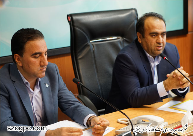 نشست دکتر غلامحسین منتظری با کارکنان دفتری و منشی گری 6