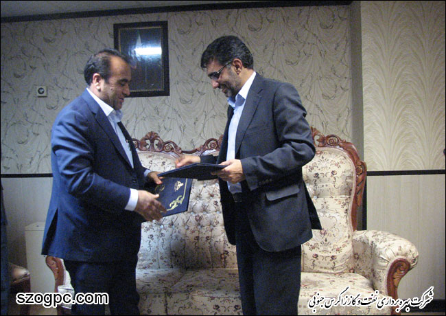 امضاء مواقتنامه همکاری بین شرکت بهره برداری نفت و گاز زاگرس جنوبی و شرکت صنایع الکترونیک شیراز  3