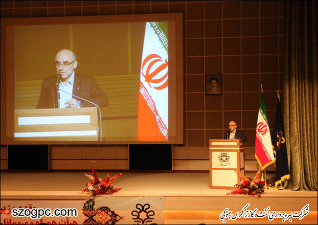 مهندس زنگنه وزیر نفت در جمع مدیران واحد های صنعت نفت فارس ، اساتید و دانشجویان دانشکده نفت شیراز 6
