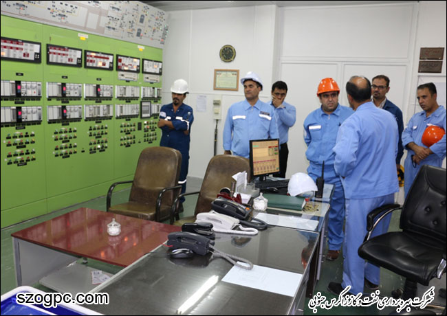 بازدید مدیرعامل شرکت بهره برداری نفت و گاز زاگرس جنوبی از منطقه عملیاتی نار و کنگان 1