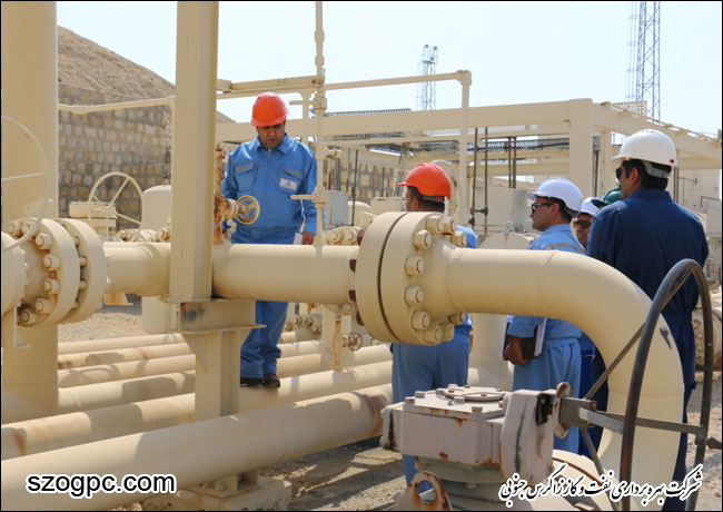بازدید مدیرعامل شرکت بهره برداری نفت و گاز زاگرس جنوبی از منطقه عملیاتی نار و کنگان 5