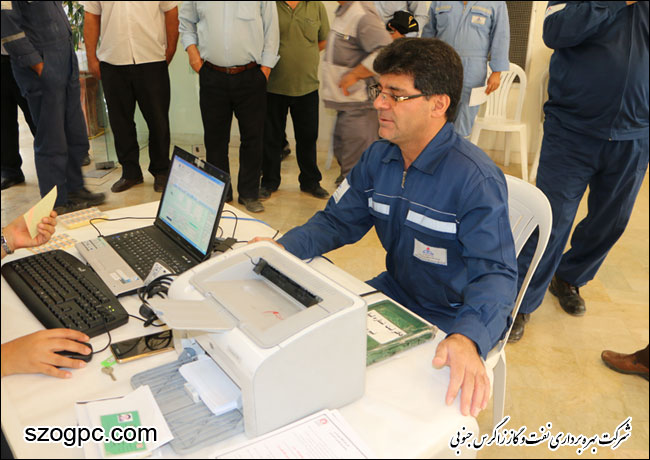 اهداء ۱۴۵ هزار سی سی خون توسط کارکنان ستاد و منطقه عملیاتی آغار و دالان شرکت بهره برداری نفت وگاز زاگرس جنوبی 2