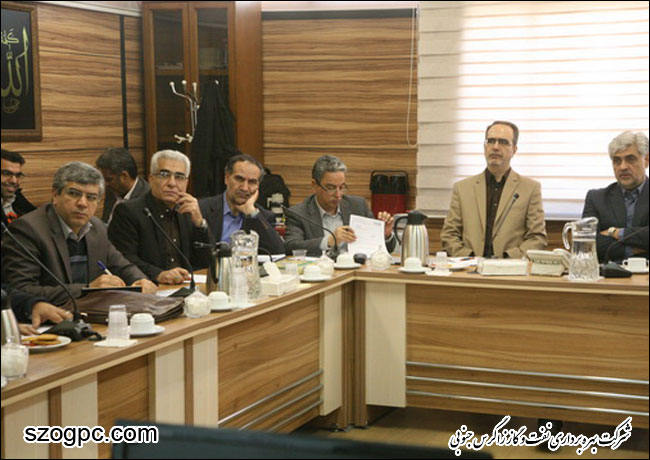 برگزاری جلسه تنظیم و تصویب نقشه راه و سند اقتصاد مقاومتی نفت مناطق مرکزی 3