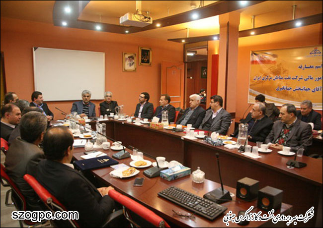 برگزاری مراسم تودیع و معارفه مدیر امور مالی شرکت نفت مناطق مرکزی ایران (گزارش تصویری)