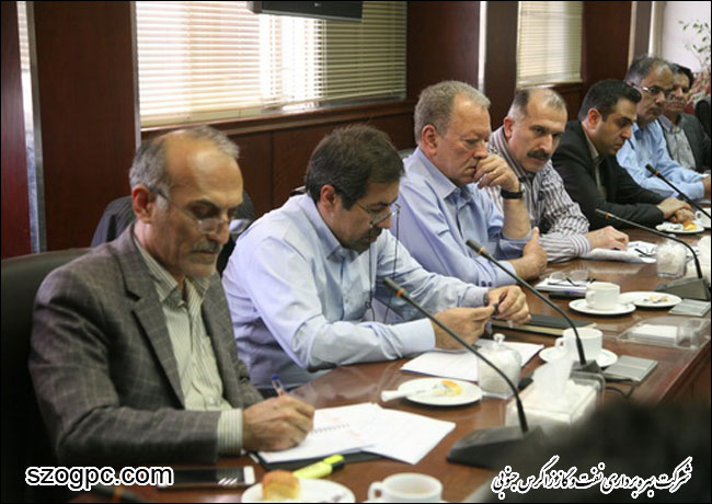 برگزاری جلسه مدیر عامل شرکت نفت مناطق مرکزی ایران با جمعی از مدیران و روسای ستادی و عملیاتی 7