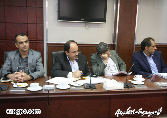 برگزاری جلسه مدیر عامل شرکت نفت مناطق مرکزی ایران با جمعی از مدیران و روسای ستادی و عملیاتی 10