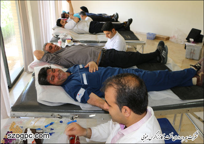 اهداء ۹۲ هزار پانصد سی سی خون همزمان با مبعث پیامبر اکرم (ص) توسط کارکنان منطقه عملیاتی آغار و دالان 5