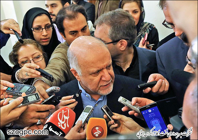 اظهار امیدواری زنگنه به امضای نخستین قرارداد جدید نفتی تا پایان دولت یازدهم