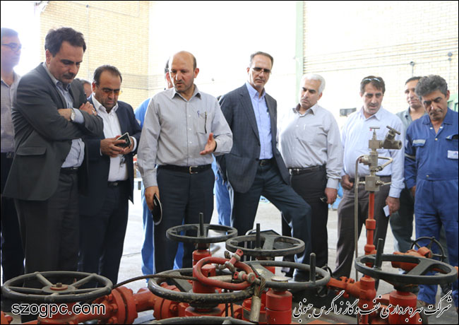 بازدید مهندس حاتمی مدیر عامل شرکت نفت مناطق مرکزی ایران از منطقه عملیاتی آغار و دالان 2