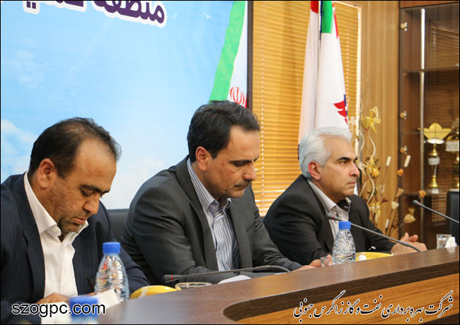 بازدید مهندس حاتمی مدیر عامل شرکت نفت مناطق مرکزی ایران از منطقه عملیاتی آغار و دالان 4