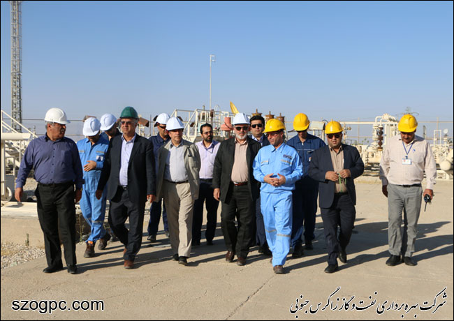 بازدید مدیر عامل شرکت بهره برداری نفت و گاز زاگرس جنوبی و بازرسان سازمان بازرسی وزارت نفت از منطقه عملیاتی آغار و دالان 4