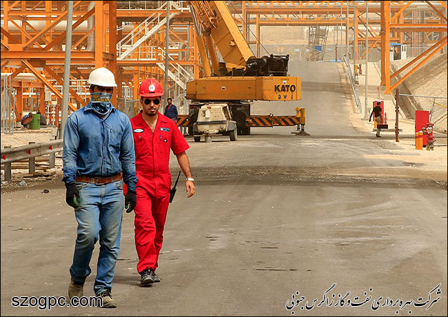 در قالب مسئولیت‌ های اجتماعی نفت، به‌کارگیری نیرو های بومی در اولویت وزارت نفت قرار دارد