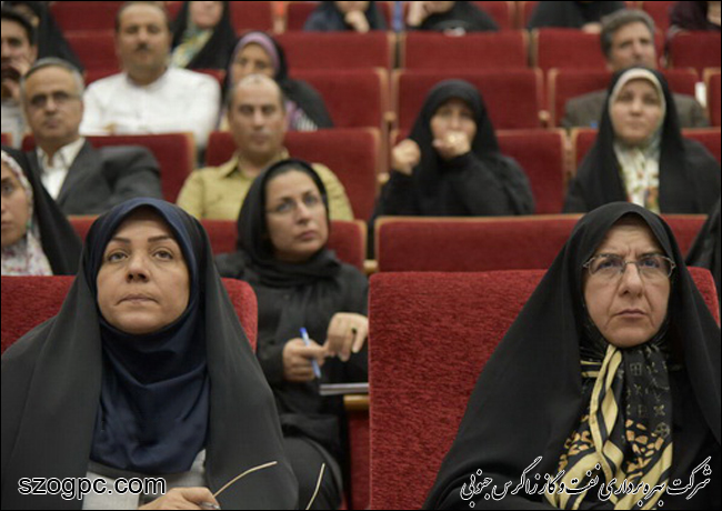 نشست تخصصی آموزش خانواده شرکت شرق 4
