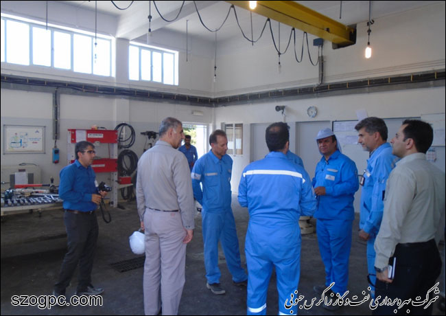 بازدید مدیر عملیات شرکت بهره برداری نفت و گاز زاگرس جنوبی از منطقه عملیاتی نار و کنگان 4