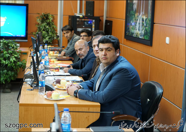 جلسه هم اندیشی مشاور فرهنگی وزیر نفت و دبیر ستاد اقامه نماز وزارت نفت با مدیران صنعت نفت فارس 7
