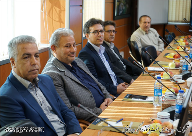 جلسه هم اندیشی مشاور فرهنگی وزیر نفت و دبیر ستاد اقامه نماز وزارت نفت با مدیران صنعت نفت فارس 8