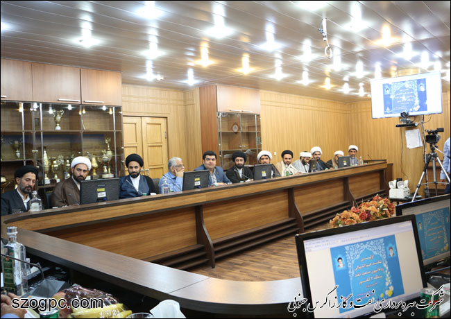 اولین نشست هم اندیشی روحانیون صنعت نفت استان های فارس و یزد 7