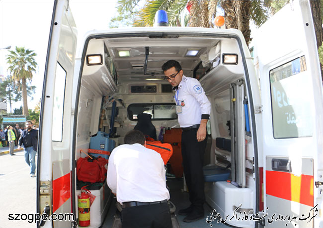 با همکاری کمیته مدیریت بحران و پدافند غیر عامل استان فارس و سازمان های همکار این کمیته ، اولین مانور مشترک امداد - نجات و تخلیه اضطراری با استفاده از شوت نجات 2