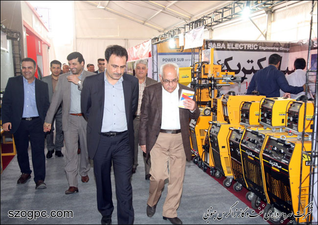 بازدید مهندس حاتمی از نهمین نمایشگاه تخصصی ساخت داخل تجهیزات صنعت نفت خوزستان 3