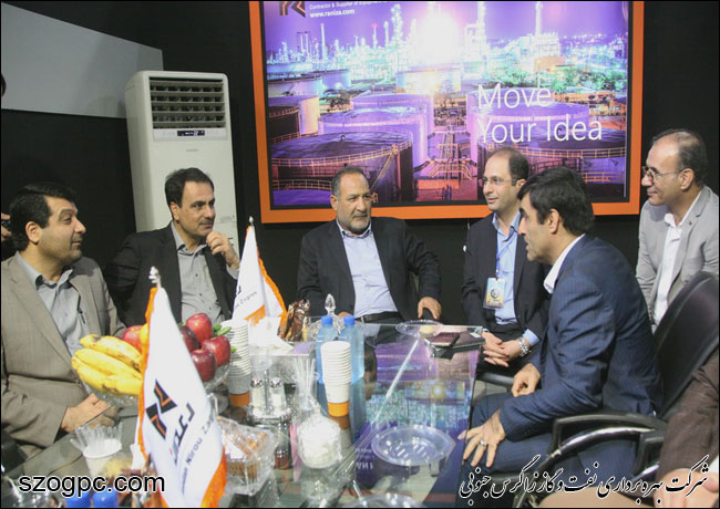بازدید مهندس حاتمی از نهمین نمایشگاه تخصصی ساخت داخل تجهیزات صنعت نفت خوزستان 8