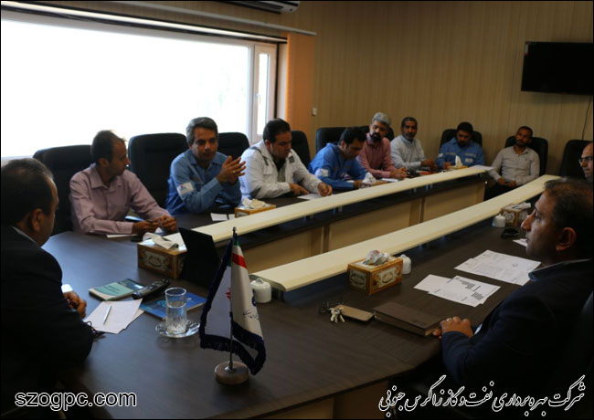 بازدید مدیر عامل شرکت بهره برداری نفت و گاز زاگرس جنوبی از منطقه عملیاتی سرخون و گشوی جنوبی 4