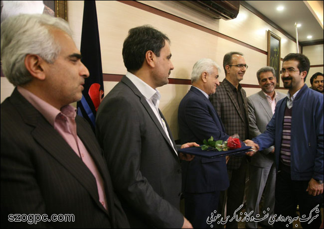 نشست صمیمی مدیرعامل با فرزندان شاهد شاغل در شرکت نفت مناطق مرکزی ایران 2