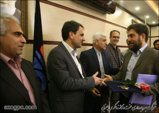 نشست صمیمی مدیرعامل با فرزندان شاهد شاغل در شرکت نفت مناطق مرکزی ایران 3