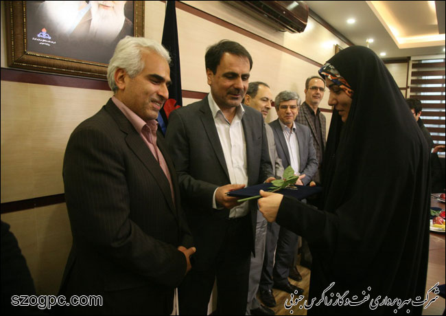 نشست صمیمی مدیرعامل با فرزندان شاهد شاغل در شرکت نفت مناطق مرکزی ایران 4