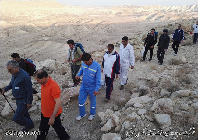 صعود کوهنوردان منطقه عملیاتی پارسیان به ارتفاعات تابناک 2