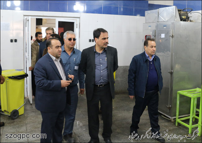 بازدید مدیر عامل شرکت نفت مناطق مرکزی ایران از منطقه عملیاتی پارسیان بخش اول 10