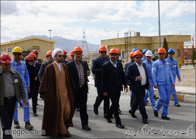 بازدید مدیرعامل شرکت صنایع الکترونیک شیراز از منطقه عملیاتی سروستان و سعات آباد 3