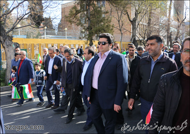 حضور مدیرعامل و کارکنان شرکت نفت و گاز زاگرس جنوبی در مراسم راهپیمایی ۲۲ بهمن ۱۳۹۶ 10