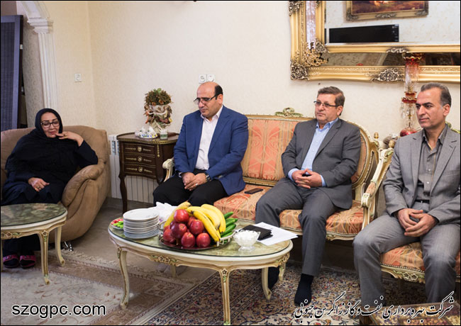 معاون امورعملیات غیرصنعتی شرکت ملی نفت ایران: تکریم خانواده‎های شهدا و ایثارگران از وظایف ضروری مسئولان است