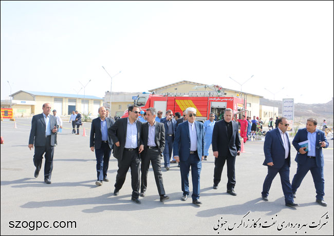 بازدید مدیرعامل شرکت نفت مناطق مرکزی ایران از منطقه عملیاتی سرخون و گشوی جنوبی 24