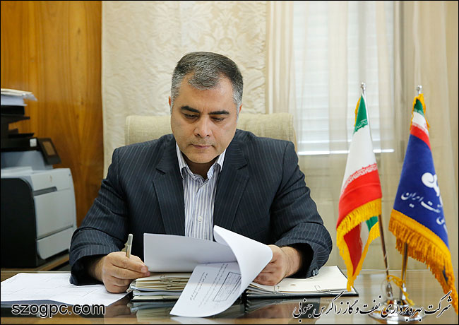محسن پاک نژاد