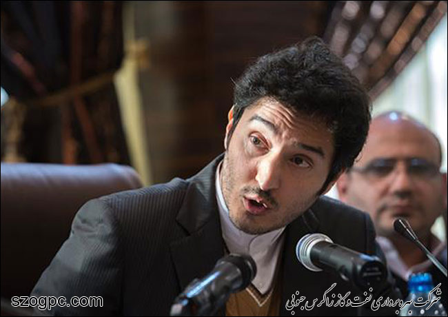 فرزین مینو