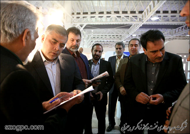 برگزاری آیین گشایش بیست و سومین نمایشگاه بینالمللی نفت، گاز، پالایش و پتروشیمی ایران 11