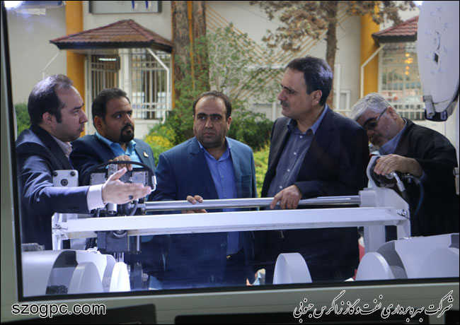 برگزاری آیین رونمایی از نخستین کامیون چاه‌پیمایی و نمودارگیری 2