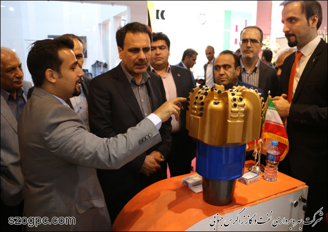 بازدید مدیران عامل شرکت های نفت مناطق مرکزی ایران و بهره برداری نفت و گاز زاگرس جنوبی از بیست و سومین نمایشگاه 7